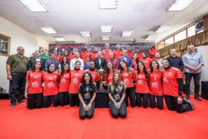 مجلس الأهلى يحتفى بـسيدات الطائرة بعد التتويج بلقب إفريقيا