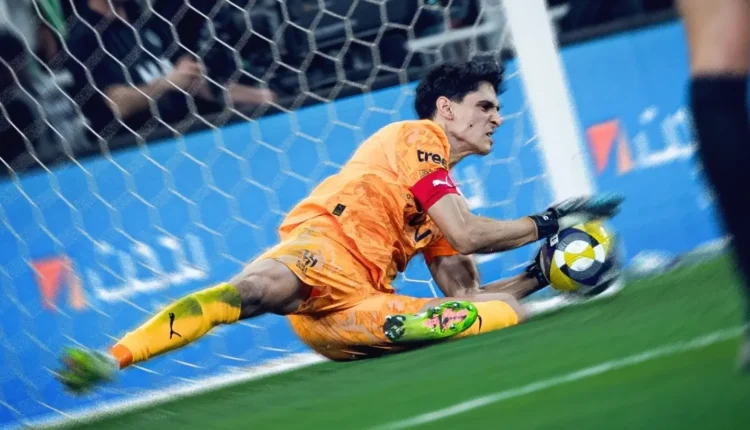 بونو يؤكد جاهزية الهلال لنهائي كأس الملك أمام الخلود